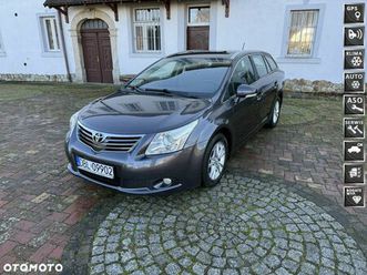toyota avensis