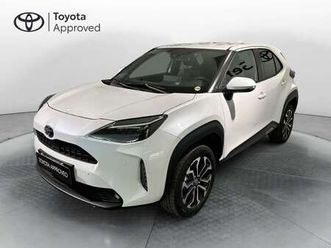 yaris cross 1.5 hybrid 5p. e-cvt trend