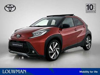 1.0 vvt-i mt envy | btw voertuig | jbl |