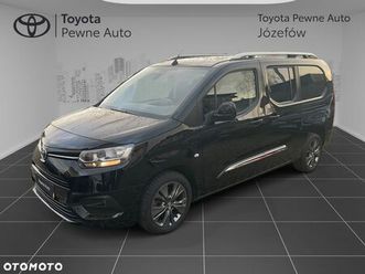 toyota proace city verso long 1.2 d-4t family