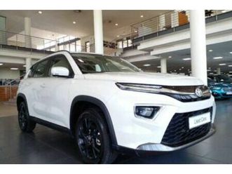 2024 toyota urban cruiser 1.5 xr auto