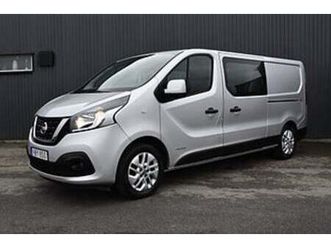 nissan nv300 crew van 2.9t 1.6 dci / 5-sits kamera navi värmare