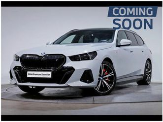 bmw i5 edrive40 touring kit m sport