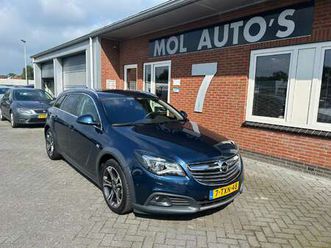 insignia 1.6 t 2x4 country tourer