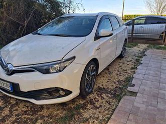 auris touring sports 1.8h active cvt