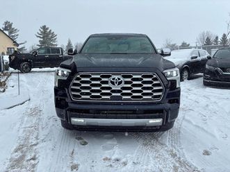 toyota sequoia * capstone* carfax * без първоначална вноска