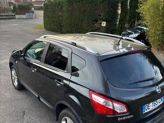 vends véhicule d’occasion