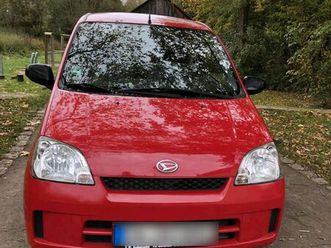 daihatsu cure/ neu tüv / erste besitzer/ scheckheft 2500 € v. b.
