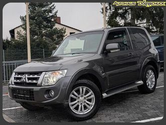mitsubishi pajero intense *4x4*leder*xenon*shz*navi*kamera*