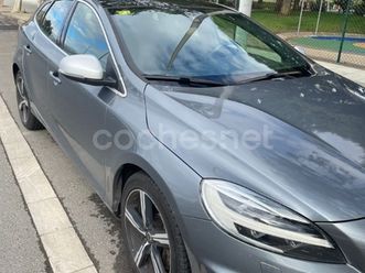 volvo v40 1.5 t3 rdesign momentum auto