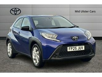 2025 - 1.0 vvt-i pure 5dr