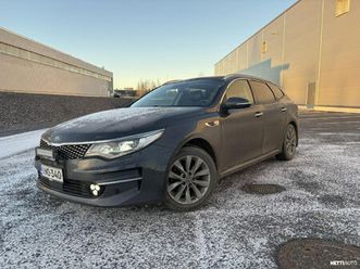 1.7 crdi isg business premium sw dct #lisälämmitin #muistinahat #keylessgo #ilmastoidutpenkit