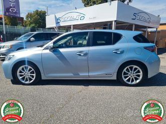 lexus ct 200h hybrid luxury*aut*navi*camera*
