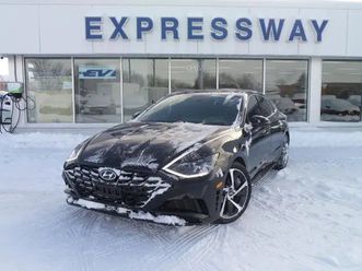 2021 hyundai sonata sport, heated seats, 19 rims, moonroof!