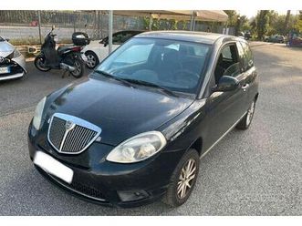 lancia ypsilon 1.2 69 cv unyca