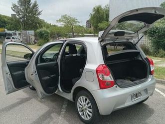 toyota etios 1,5 xls