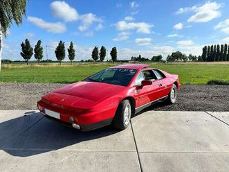 lotus esprit 2.2 turbo