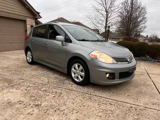 2009 nissan versa sl hatchback**(61k actual low low miles)**