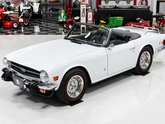 1976 triumph tr6 one of the best! show quality restoration.