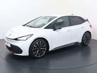 performance 62 kwh | 231 pk | soh 92% | navigaties