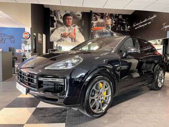 coupé 4.0 v8 680ch turbo s e-hybrid