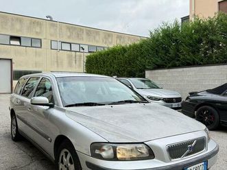 volvo v70/xc70 v70 2.4 d5 20v cat summum