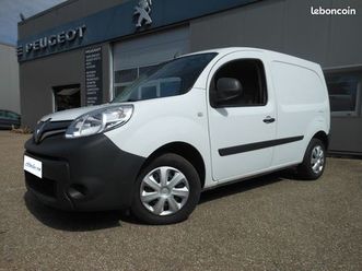 renault kangoo grand confort 80 ch bvm blanc 10 500 ht