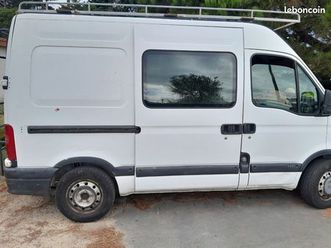 à vendre renault master (2001) 318000km bon état général