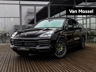 porsche cayenne 3.0 e-hybrid | sportchrono | pasm luchtvering | 1e eigenaar | nl geleverde auto | panorama/schuif-kanteldak | bose audio | 18-weg stoelen | tv s