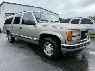 1999 gmc suburban 1500