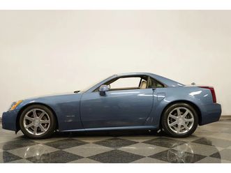 2005 cadillac xlr convertible