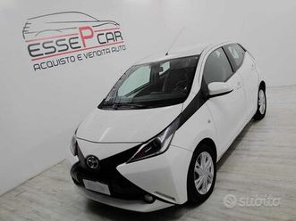 toyota aygo 1.0 vvt-i 69 cv 5 porte x-cool