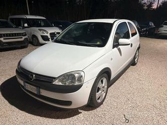opel corsa 2003 benzina/gpl