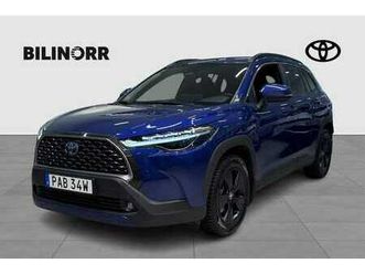 corolla cross 2,0 hybrid awd-i executive skinnklä