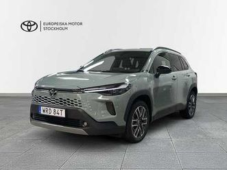 toyota corolla cross 1,8 hybrid style