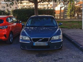 VOLVO S60 volvo-s60-2-5-t-210-cv
