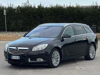 opel insigna sw 2011