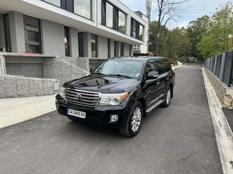 toyota land cruiser 200