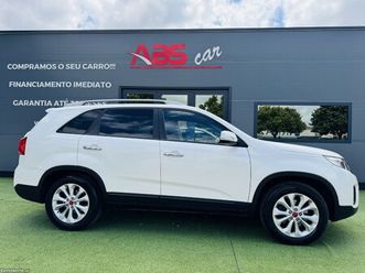 kia sorento 2.0 crdi tx tecto panorâmico abril/15