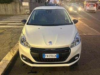 peugeot 208 gt-line 2018