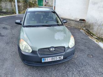 hyundai accent 1.4 dohc, 2005 god.
