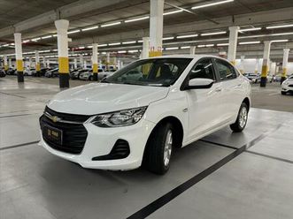 chevrolet onix 1.0