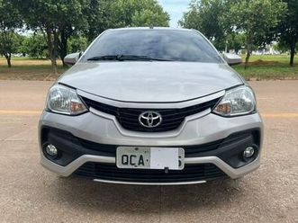 toyota etios 1.5 xs auto