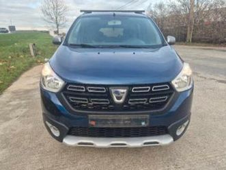 ② dacia lodgy stepway 1.6 essence 7 place — dacia — 2ememain