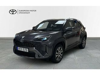 toyota yaris cross 1.5 hsd awd-i adventure v-hjul
