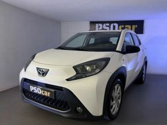 toyota aygo x 1.0 play