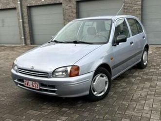 ② toyota starlet automatique 40 000 km essence — toyota — 2ememain