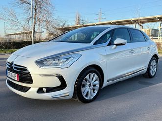 ds ds 5 * 2.0hdi* кожа* нави* камера* като нова*