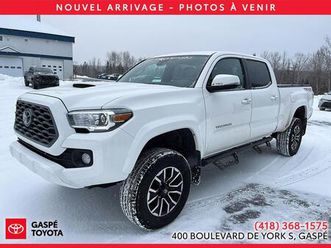 toyota tacoma 2023 dbl cab sr5/trd