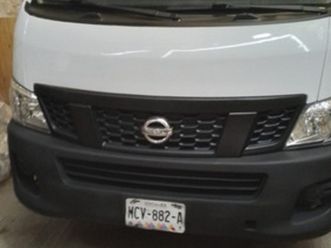 nissan urvan 2.5 panel amplia diepack seg mt